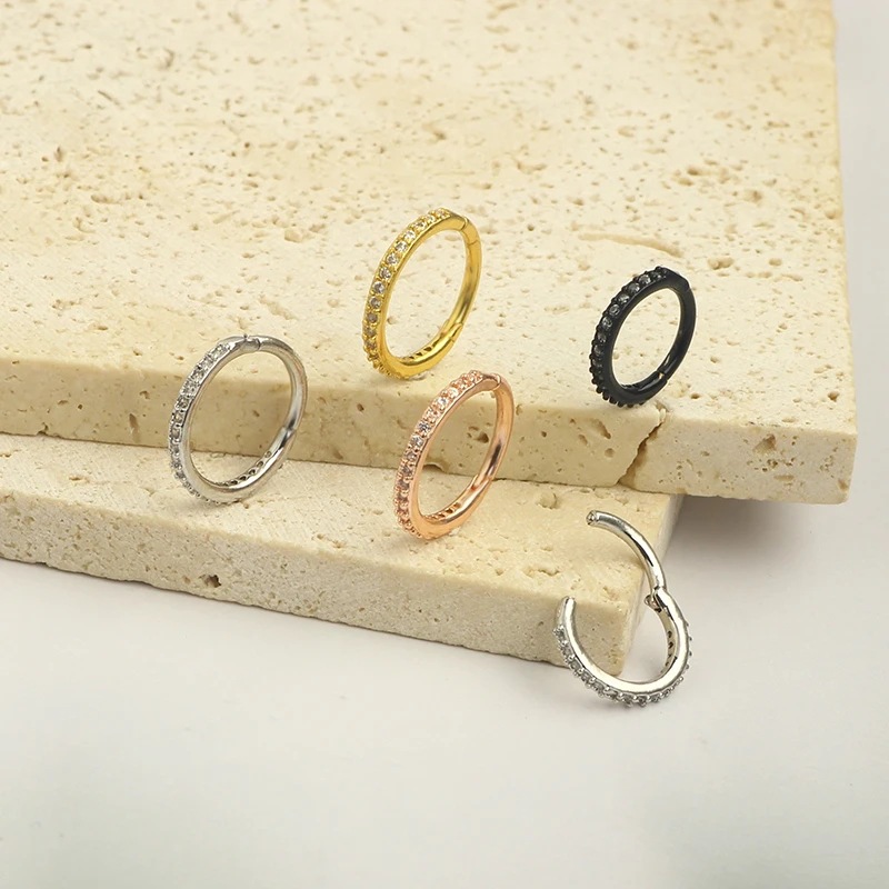 Kolczyk do nosa 16G z przezroc – Body Jewelry Septum recenzja i cena